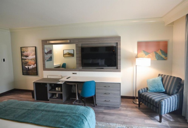 Blue Lake Casino and Hotel image 34